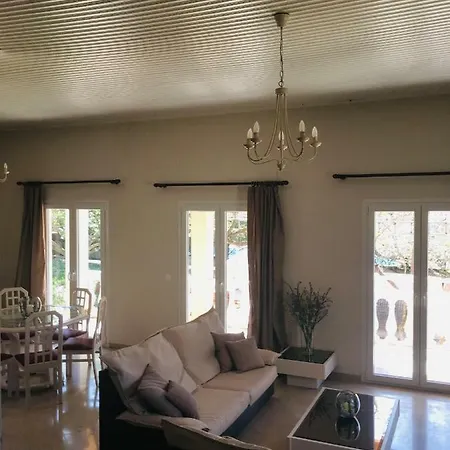度假居 The Olive Grove House